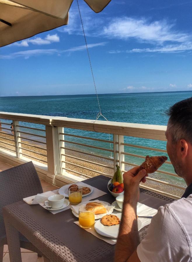 Hotel Brigantino Non Dista Porto Recanati Exteriör bild